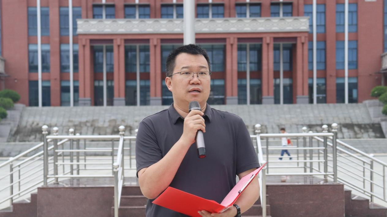 183071